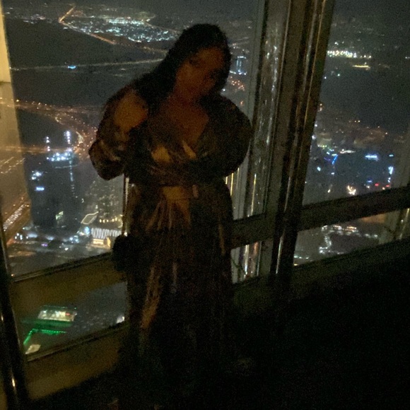 🚨SOLD🚨‼️‼️ Eliza J Surplice 3/4 Sleeve Metallic Foil Belted Wrap Front Gown - Picture 6 of 7